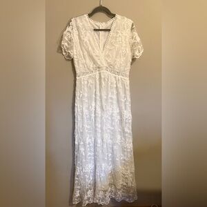Unbranded Elegant White Lace Maxi Dress
